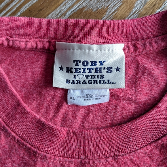 Toby Keith's I <3 This Bar T - Picture 3 of 5